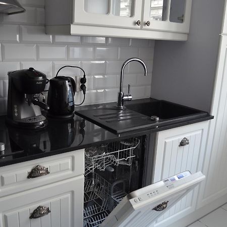 Apartament Orchidea Centrum ワルシャワ エクステリア 写真